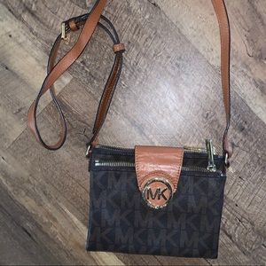 Michael Kors Crossbody